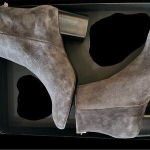 Rag & Bone Gray Ankle Boots Sleek Design
